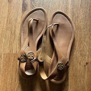 *NWOT* Tory Burch strappy sandal camel brown